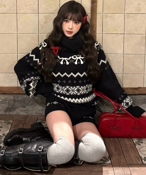 inst.ALL(インストール)の「リボンノルディック柄ドルマンニット×ショートパンツセット(セットアップ・レディース・ブラック・M)」の10枚目の写真