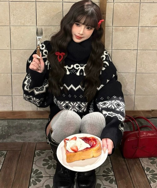 inst.ALL(インストール)の「リボンノルディック柄ドルマンニット×ショートパンツセット(セットアップ・レディース・ブラック・M)」の11枚目の写真