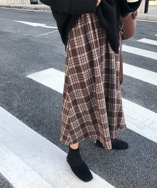 Flugge(フラッジー)の「フレアチェックスカート(スカート・レディース・ブラウン・MEDIUM/LARGE)」の1枚目の写真