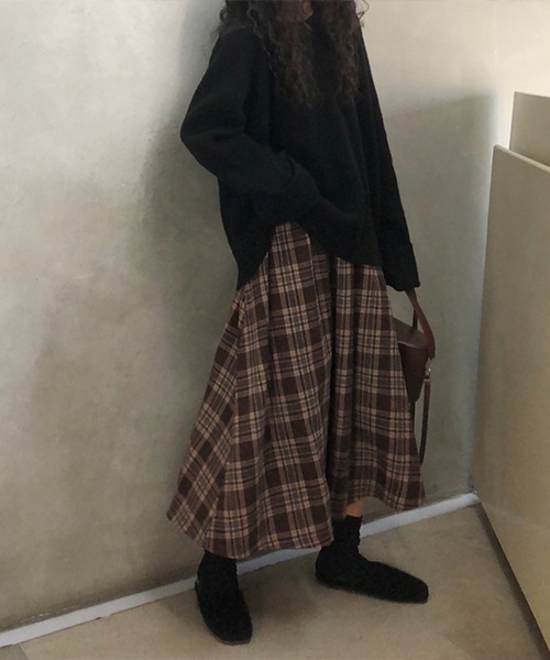 Flugge(フラッジー)の「フレアチェックスカート(スカート・レディース・ブラウン・MEDIUM/LARGE)」の6枚目の写真