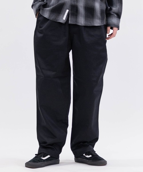 JOHN'S CLOSET（ジョンズクローゼット）の「【3】リラックスフィット ワンタック チノ/デニム シェフパンツ（チノパンツ・メンズ・ブラック/スミクロ/カーキ・X-LARGE/LARGE/MEDIUM）」の2枚目の写真