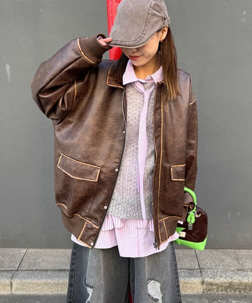CIAOPANIC(チャオパニック)の「ヴィンテージライクレザージャケット(ブルゾン・レディース・ブラウン/キャメル/ブラック・MEDIUM/LARGE)」の2枚目の写真