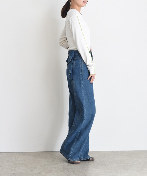 Eimee Law(エイミーロウ)の「バックリボンディテールストレートデニム(デニムパンツ・レディース・ブルー・SMALL/MEDIUM)」の5枚目の写真