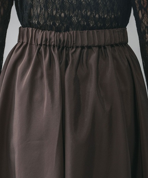 GLOBAL WORK(グローバルワーク)の「ヴィンテージライクフレアスカート/601006(スカート・レディース・ブラウン/グレイッシュベージュ・REGULAR/SHORT)」の17枚目の写真