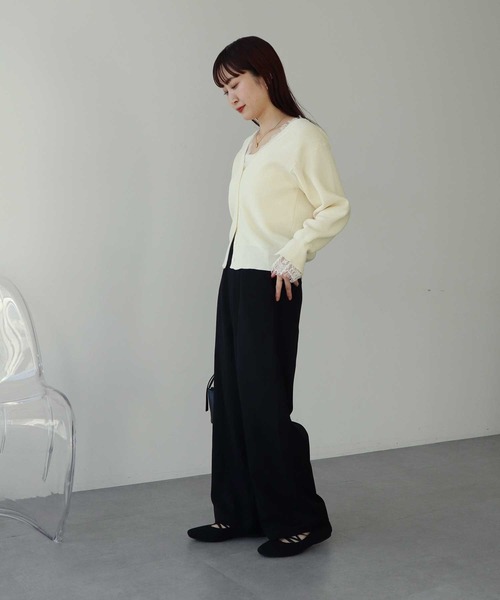 earth music&ecology(アースミュージックアンドエコロジー)の「レーストリムカーディガン(カーディガン/ボレロ・レディース・ブラック/グレー/オフホワイト・FREE)」の4枚目の写真