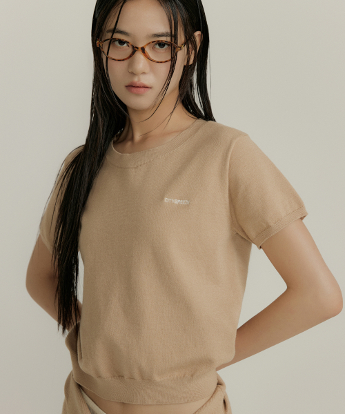CITYBREEZE（シティブリーズ）の「エッセンシャルラウンドネック半袖ニット_BEIGE（Tシャツ/カットソー・レディース・ベージュ・FREE）」の2枚目の写真