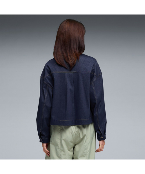 PUMA（プーマ）の「PUMA プーマ ウィメンズ エレベーテッド デニムライク ジャケット DENIM LIKE J（ナイロンジャケット・レディース・ネイビー/オフホワイト・X-LARGE/LARGE/MEDIUM/SMALL）」の13枚目の写真