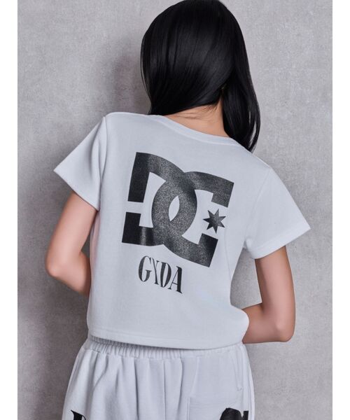 DC（ディーシー）の「GYDA×DC SPARKLE LOGOショートTシャツ（Tシャツ/カットソー・レディース・グレー/オフホワイト/ブラック/ピンク・FREE）」の11枚目の写真