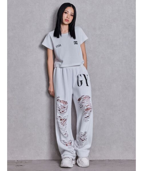 DC(ディーシー)の「GYDA×DC SPARKLE LOGOショートTシャツ(Tシャツ/カットソー・レディース・グレー/オフホワイト/ブラック/ピンク・FREE)」の5枚目の写真