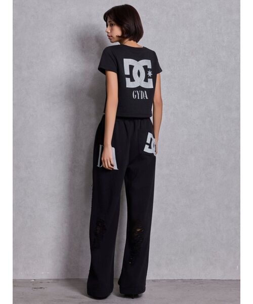 DC(ディーシー)の「GYDA×DC SPARKLE LOGOショートTシャツ(Tシャツ/カットソー・レディース・グレー/オフホワイト/ブラック/ピンク・FREE)」の11枚目の写真
