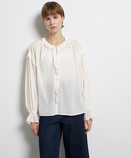 LANVIN en Bleu（ランバンオンブルー）の「トリアセローンラッフルブラウス（シャツ/ブラウス・レディース・オフホワイト/ネイビー・38）」の14枚目の写真