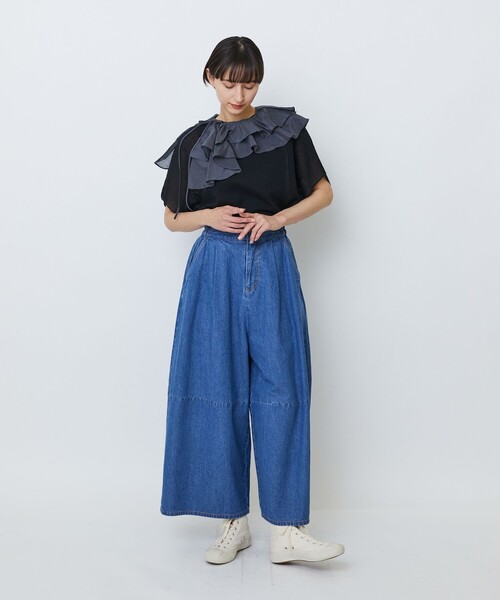 LOISIR(ロワズィール)の「綿麻ライトデニムボトルシルエットパンツ(デニムパンツ・レディース・ライトインディゴブルー/インディゴブルー・FREE)」の11枚目の写真