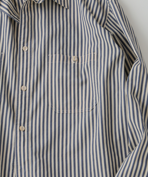 EDIFICE(エディフィス)の「ETS.MATERIAUX(マテリオ) US ネイビー シャツ(シャツ/ブラウス・メンズ・ブラウン系その他/グリーン/ブルー系その他・2/3)」の6枚目の写真