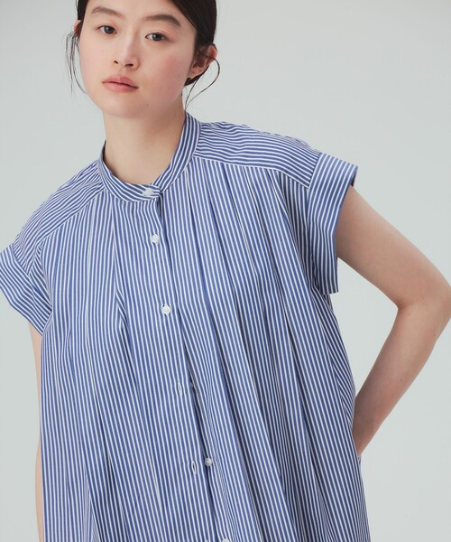 BEAMS HEART(ビームスハート)の「【ON/OFF活躍】プリーツ ブロード シャツ(シャツ/ブラウス・レディース・オフホワイト/その他/サックスブルー・FREE)」の1枚目の写真
