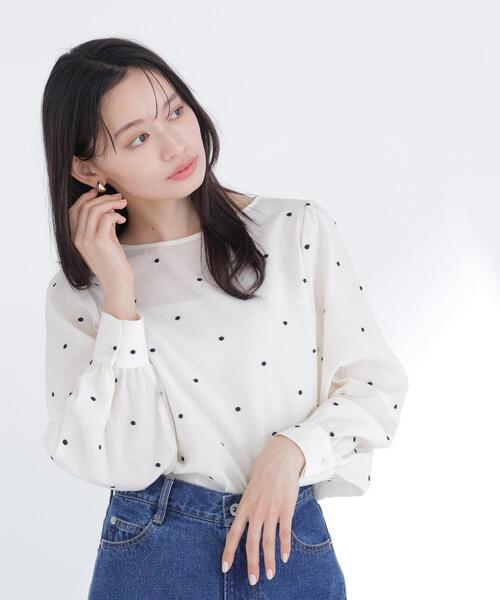NATURAL BEAUTY BASIC（ナチュラルビューティーベーシック）の「◇ドット刺繍ブラウス（シャツ/ブラウス・レディース・ホワイト系その他/ベージュ系その他/ブルー・FREE）」の8枚目の写真