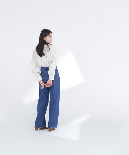 NATURAL BEAUTY BASIC（ナチュラルビューティーベーシック）の「◇ドット刺繍ブラウス（シャツ/ブラウス・レディース・ホワイト系その他/ベージュ系その他/ブルー・FREE）」の11枚目の写真