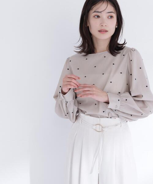 NATURAL BEAUTY BASIC（ナチュラルビューティーベーシック）の「◇ドット刺繍ブラウス（シャツ/ブラウス・レディース・ホワイト系その他/ベージュ系その他/ブルー・FREE）」の18枚目の写真
