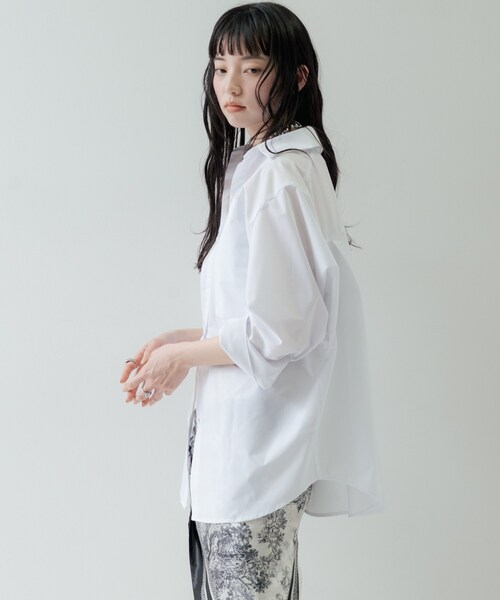 GALLEST(ギャレスト)の「Timeless|ビッグポケットフォルムシャツ(シャツ/ブラウス・レディース・ホワイト/オレンジ系/ブラック系2/ナチュラル/ブルー系7・38/34)」の17枚目の写真