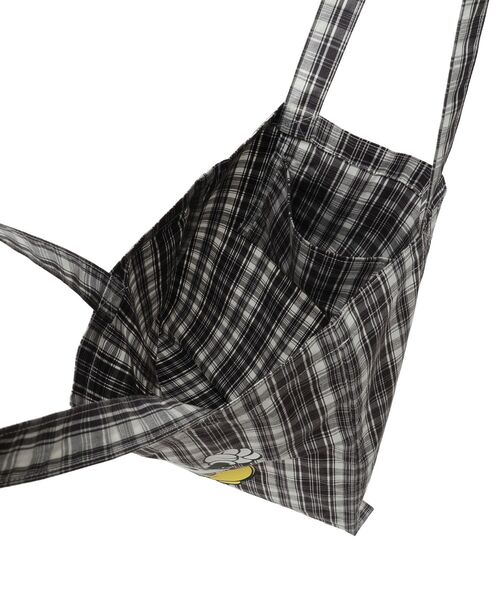 Disney(ディズニー)の「【Mickey&Friends】10ColトートBAG(トートバッグ・レディース・ホワイト/ピンク/ブラウン/イエロー/インディゴブルー/ネイビー/パープル/ブルー/カーキ/ブラック・FREE)」の17枚目の写真