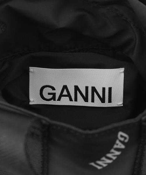 GANNI（ガニー）の「【GANNI for ADAM ET ROPE'】Re-Tech Logo Print Mini Tote（ショルダーバッグ・レディース・ブラック・FREE）」の21枚目の写真