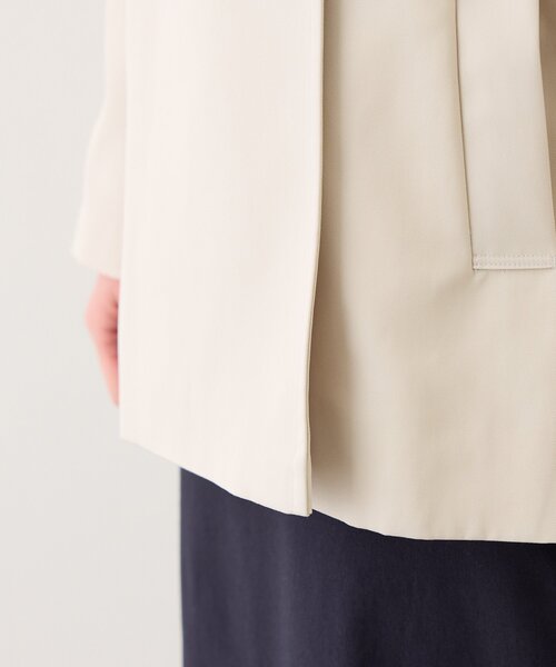 ROPE'（ロペ）の「【撥水】ライトハーフトレンチコート（トレンチコート・レディース・ベージュ/オフホワイト・FREE）」の22枚目の写真