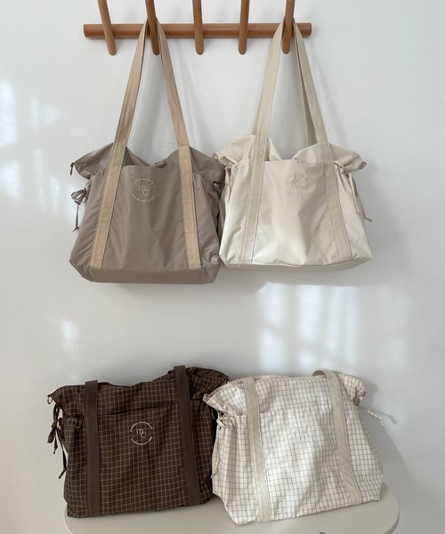 INTER FACTORY（インターファクトリー）の「choco - キャリーオンマザーズバッグ made in INTER FACTORY（ショルダーバッグ・レディース・アイボリー/ベージュ/ホワイト系その他/ブラウン系その他・FREE）」の5枚目の写真