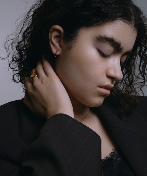 CENE（セネ）の「【CENE】セネ/プレインフープイヤリング/12mm（イヤリング・レディース・ゴールド/シルバー・FREE）」の3枚目の写真