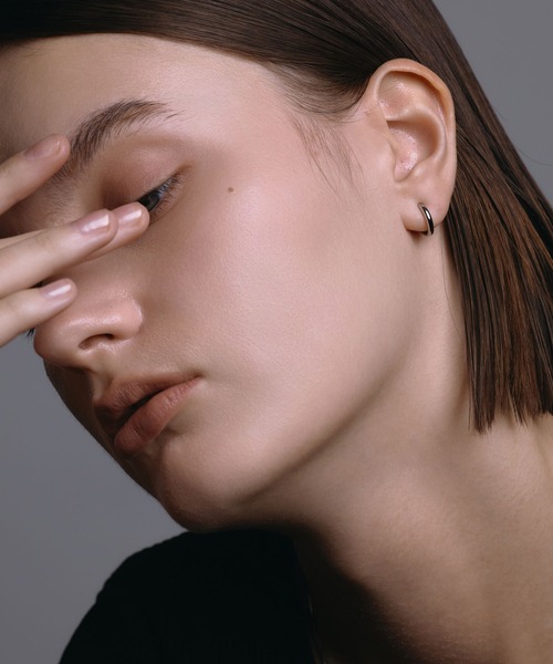 CENE（セネ）の「【CENE】セネ/プレインフープイヤリング/12mm（イヤリング・レディース・ゴールド/シルバー・FREE）」の10枚目の写真