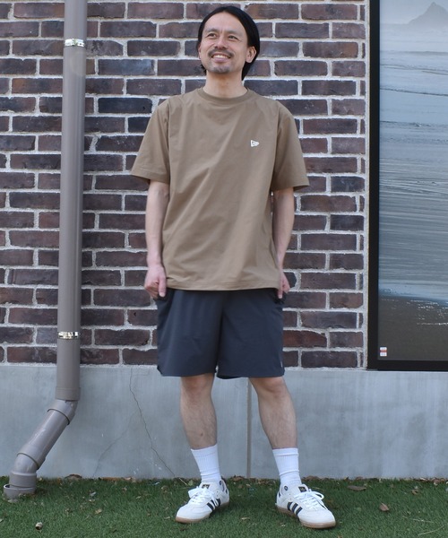 NEW ERA(ニューエラ)の「NEW ERA/ニューエラ 水着 ラッシュガード 半袖 Tシャツ UVカット 撥水 ストレッチ 耐塩素 水陸両用(Tシャツ/カットソー・メンズ・ベージュ/ブラック/チャコール・XXL/M/L/XL)」の19枚目の写真
