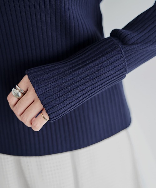 STYLE DELI（スタイルデリ）の「袖口折り返しボートネックリブトップス（ニット/セーター・レディース・ブラック/レッド/ホワイト/ネイビー・FREE）」の12枚目の写真