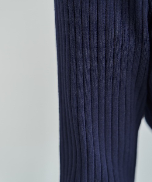 STYLE DELI（スタイルデリ）の「袖口折り返しボートネックリブトップス（ニット/セーター・レディース・ブラック/レッド/ホワイト/ネイビー・FREE）」の15枚目の写真