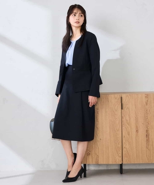 a.v.v(アーヴェヴェ)の「【洗える/UVカット】リネンライクストレッチキーネックジャケット(ノーカラージャケット・レディース・ネイビー/グレー/ベージュ・40/38/42/36/34)」の12枚目の写真