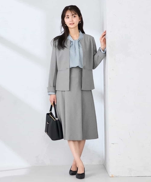 a.v.v(アーヴェヴェ)の「【洗える/UVカット】リネンライクストレッチキーネックジャケット(ノーカラージャケット・レディース・ネイビー/グレー/ベージュ・40/38/42/36/34)」の22枚目の写真