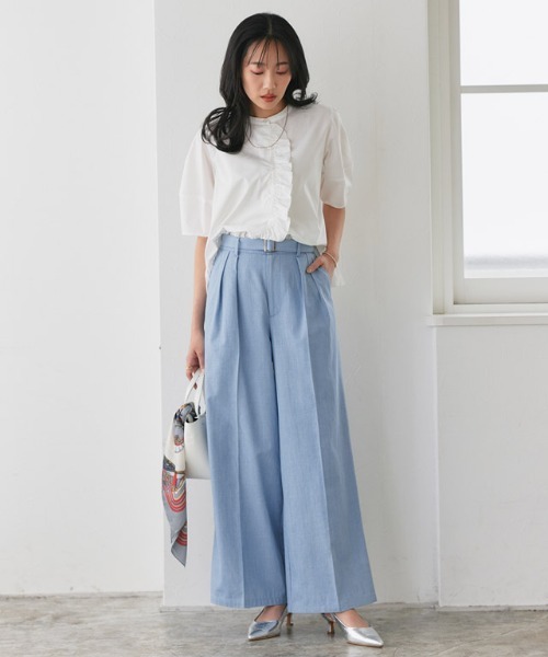 Pierrot(ピエロ)の「ベルト付きシャンブレーワイドパンツ(その他パンツ・レディース・ブルー/サックスブルー/ブラック・L/M/S/PM)」の8枚目の写真