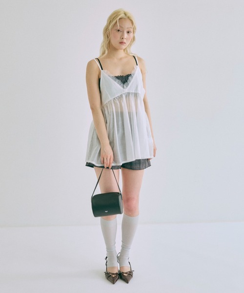 EN NEUME(エンノイム)の「Square Bag(ショルダーバッグ・レディース・アイボリー/ブラック・ONE SIZE)」の6枚目の写真