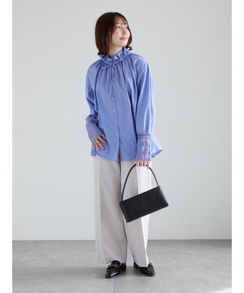 Te chichi（テチチ）の「レースカフスブラウス（シャツ/ブラウス・レディース・サックスブルー/オフホワイト/ブルー・F）」の5枚目の写真