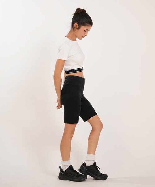RVCA(ルーカ)の「RVCA/ルーカ ラッシュガード 半袖 Tシャツ UTILITY SPORT CROPPED SS BG043857 UT(Tシャツ/カットソー・レディース・ホワイト/ブラック・M)」の6枚目の写真