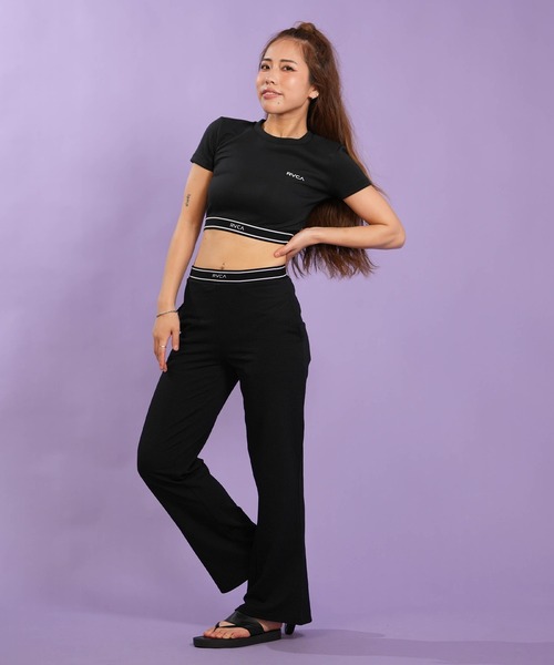 RVCA(ルーカ)の「RVCA/ルーカ ラッシュガード 半袖 Tシャツ UTILITY SPORT CROPPED SS BG043857 UT(Tシャツ/カットソー・レディース・ホワイト/ブラック・M)」の11枚目の写真