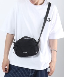 FILA(フィラ)ワンポイント刺繍 ナイロンミニショルダーバッグ