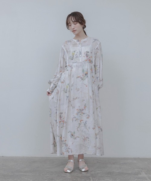 Eimee Law(エイミーロウ)の「バードボタニカルプリントワンピース(ワンピース・レディース・ライトベージュ/ブラック/ライトグレー・FREE)」の9枚目の写真