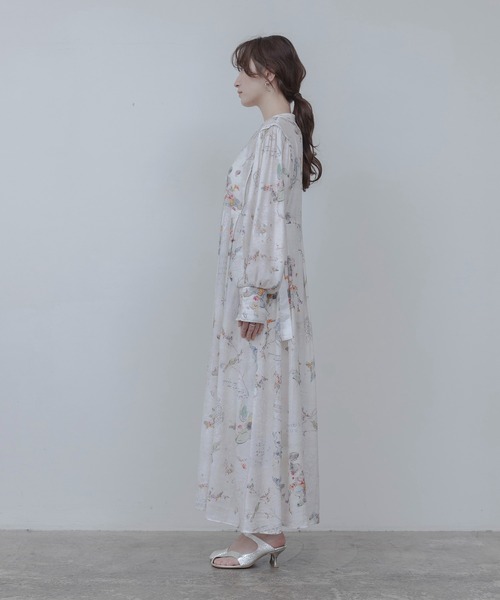 Eimee Law(エイミーロウ)の「バードボタニカルプリントワンピース(ワンピース・レディース・ライトベージュ/ブラック/ライトグレー・FREE)」の12枚目の写真