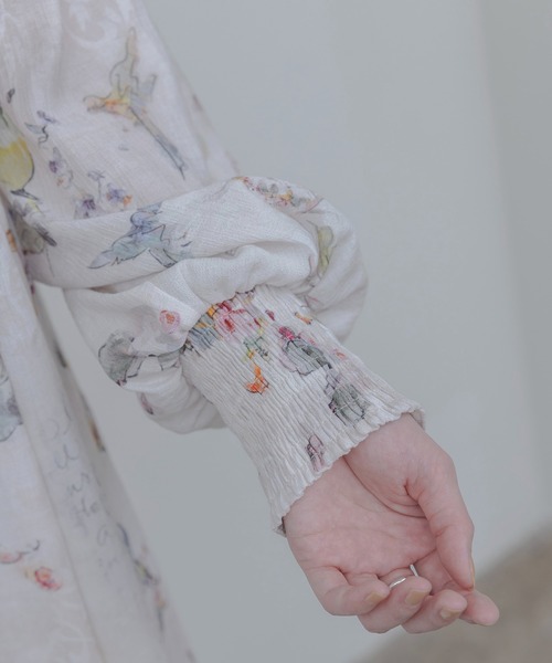 Eimee Law(エイミーロウ)の「バードボタニカルプリントワンピース(ワンピース・レディース・ライトベージュ/ブラック/ライトグレー・FREE)」の18枚目の写真