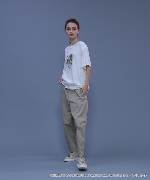 ADPOSION(アドポーション)の「【Gremlins / グレムリン】グラフィックプリントクルーネックTシャツ(Tシャツ/カットソー・レディース・ブラック/ホワイト系1/ネイビー/ホワイト系2・MEDIUM/X-LARGE/LARGE)」の11枚目の写真