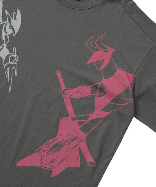 AJOBYAJO（アジョバイアジョ）の「Robots Duel Oversized T-Shirt [Charcoal]（Tシャツ/カットソー・レディース・その他・LARGE/XL）」の3枚目の写真