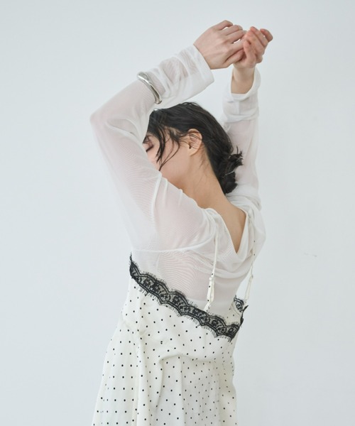 Anclear oui(アンクリアウィ)の「チュールレースヘムプルオーバー(Tシャツ/カットソー・レディース・White・F)」の9枚目の写真