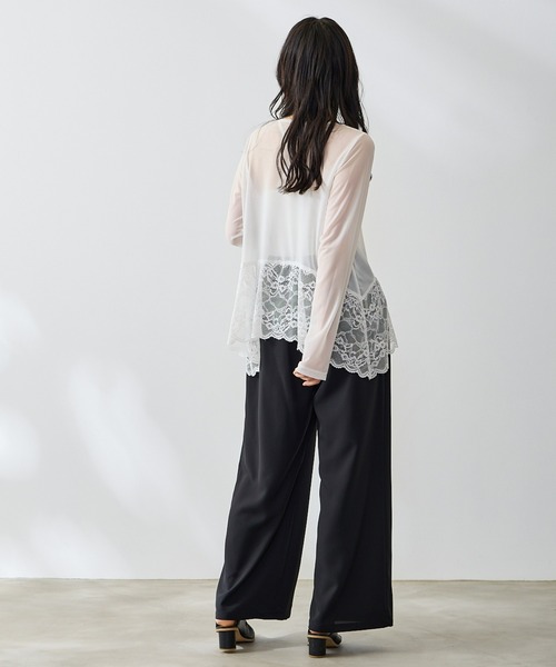 Anclear oui(アンクリアウィ)の「チュールレースヘムプルオーバー(Tシャツ/カットソー・レディース・White・F)」の7枚目の写真