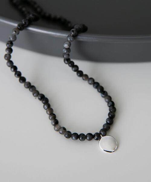 SMELLY（スメリー）の「SMELLY so’　blackLabradoritenecklace（ネックレス・レディース・ブラック系その他・-）」の2枚目の写真