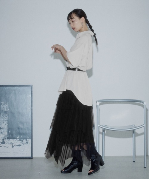 PAGEBOY(ページボーイ)の「【接触冷感/2WAY仕様】メルティ2WAYシャツ(シャツ/ブラウス・レディース・グレイッシュベージュ/ブラック/ターコイズブルー/ブラウン・FREE)」の14枚目の写真