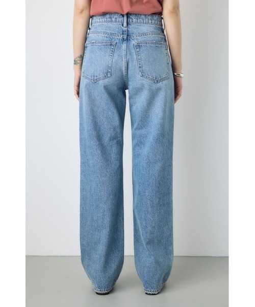 AZUL by moussy(アズールバイマウジー)の「【WEB限定】【身長/骨格別着用画像あり】AZUL DENIM ダメージストレートデニム ロング丈(デニムパンツ・レディース・アイボリー/ライトブルー・24inch/25inch/26inch/27inch)」の17枚目の写真