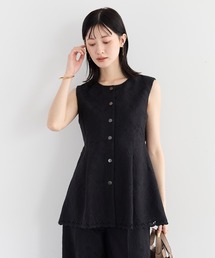YECCA VECCA（イェッカヴェッカ）の「刺繍ペプラムジレ（ベスト）」
